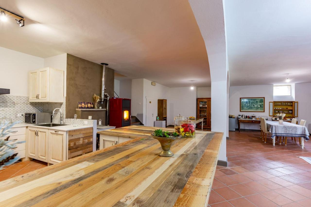 Affittacamere Casa Palmira Polcanto Esterno foto